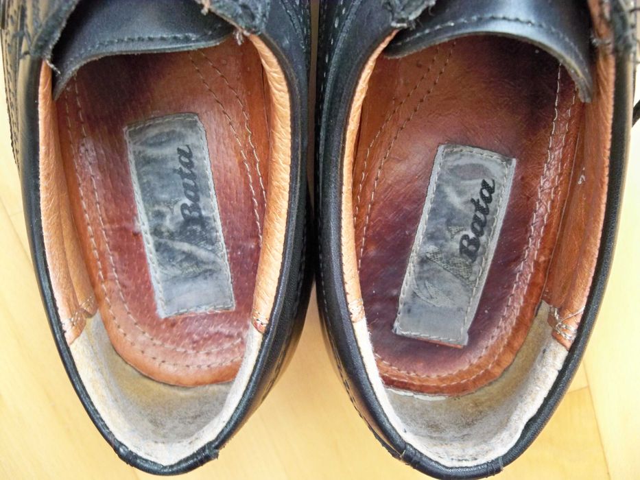 Buty Półbuty męskie Skórzane Bata rozmiar 44