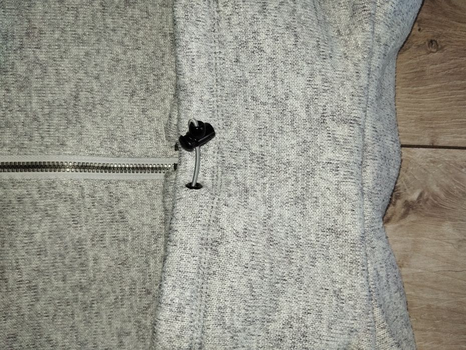 Szara bluza polarowa New Balance S 36