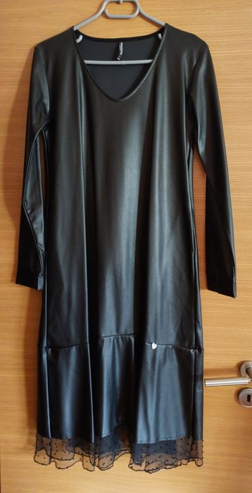 Vestido c/Tule Bordado Polipele, S/M