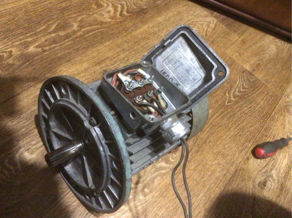 Электродвигатель