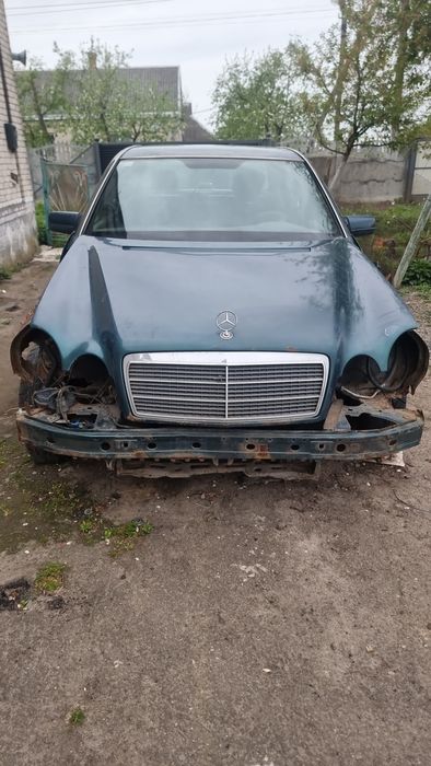 Продам mersedes w210 e200під відновлення