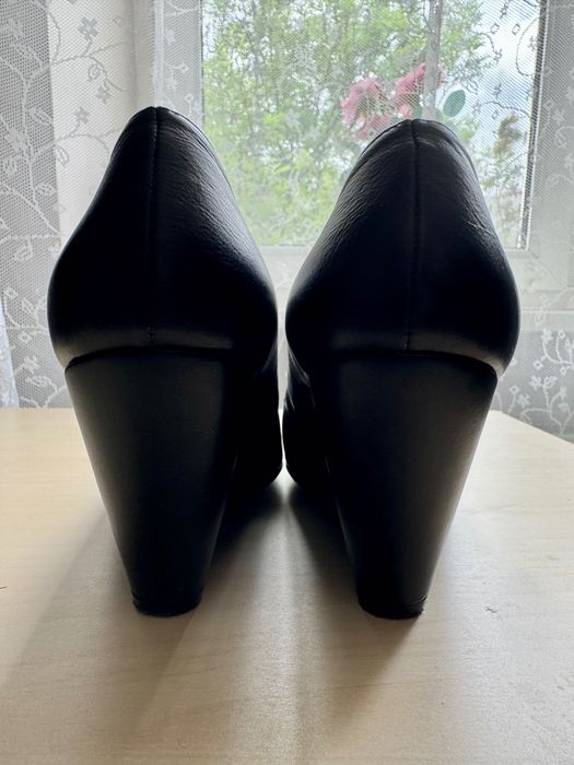 Buty Ryłko na koturnie