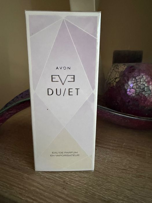 Woda perfumowana Eve Duet z Avon