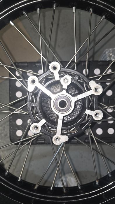 Roda traseira 17"x2,5