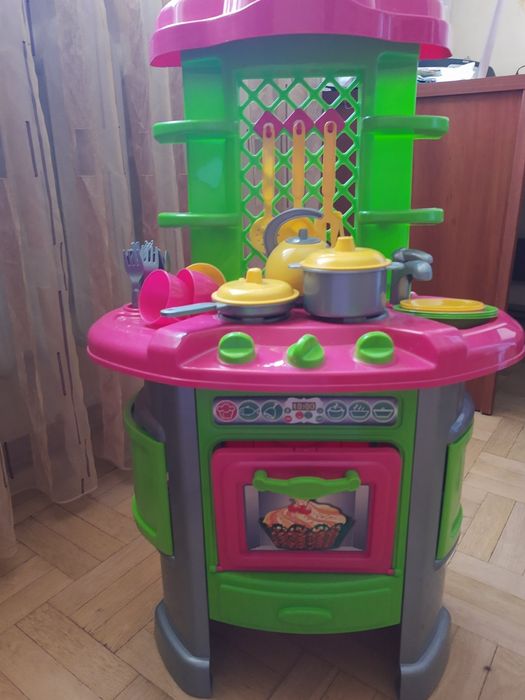 Дитяча кухня + набір посуду + іграшкові фрукти та овочі