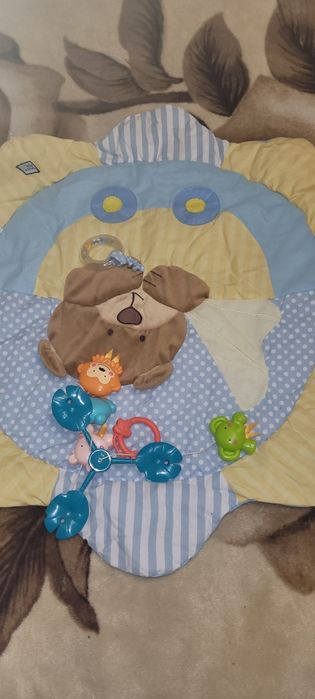 Речі для малечі  переважно для дівчинки