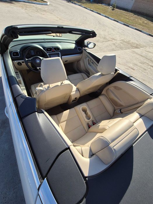 Volkswagen EOS 2012 кабріолет рідний пробіг чудовий стан