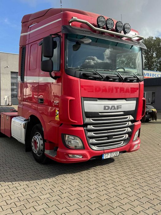 Ciągnik siodłowy DAF XF 106 -  Space rok prod. 2017 - CENA BRUTTO