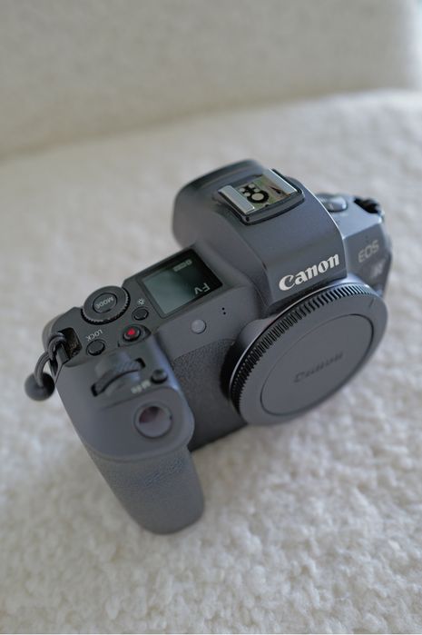 Aparat Canon Eos R body idealny