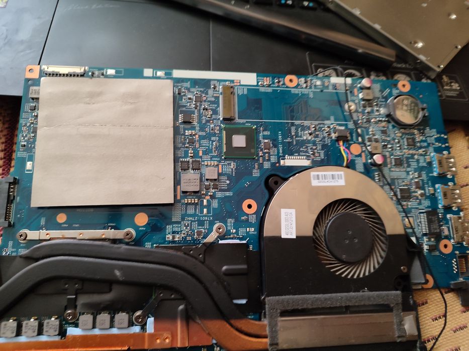 Aser V nitro 17 blek По запчастям