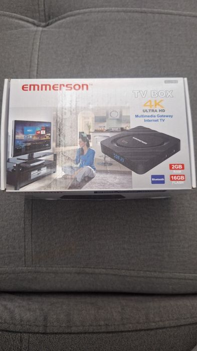 Smart tv box emmerson STV 210