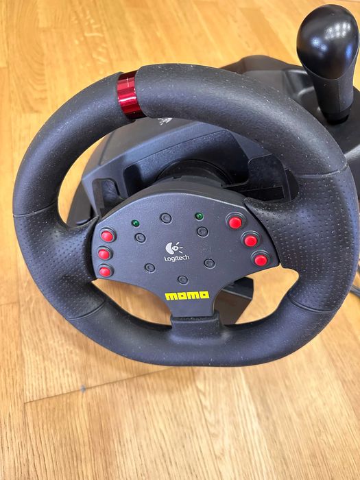 Logitech MOMO Racing Force Feedback Wheel (новий, відкрита коробка)