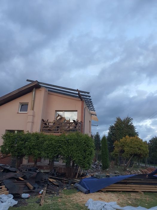 Uslugi dekarskie papę 
-Pokrycia dachowe