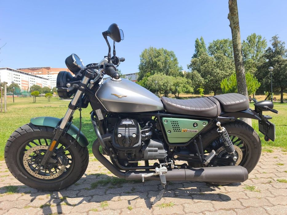 Moto Guzzi V9 Bobber