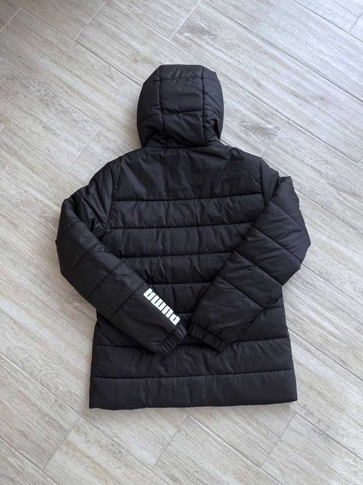 США! Жіночі куртки Puma ESS Padded 671125-01 Оригінал! XS
