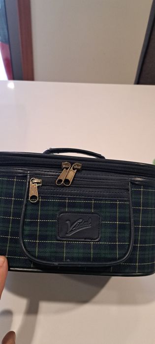 Mala de mão para levar champô desodorizante maquilhagem edc.