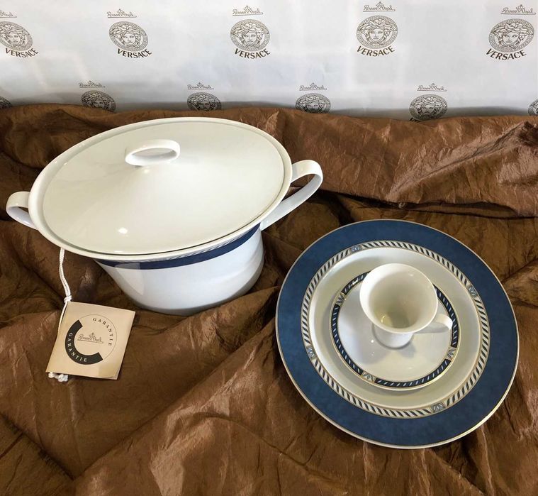 conjunto de 3 peças em porcelana premium da rosenthal coleção "idillio rêve bleu"