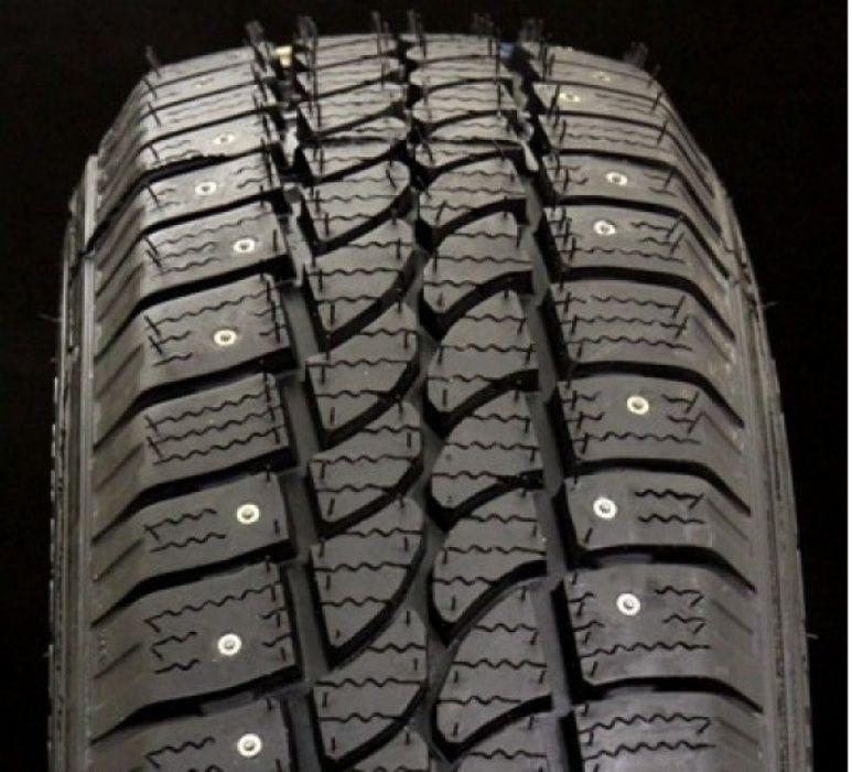 Купити зимові шини гуму резину покришки колеса 215/65R16 "C" для бусів. Доставка, гарантія. Професійний підбір оптимальних шин під ваші умови.
