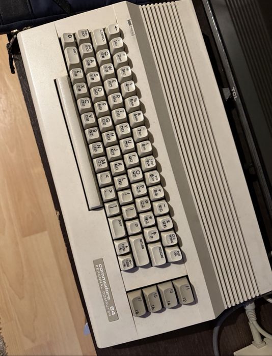 Commodore 64 mega zestaw