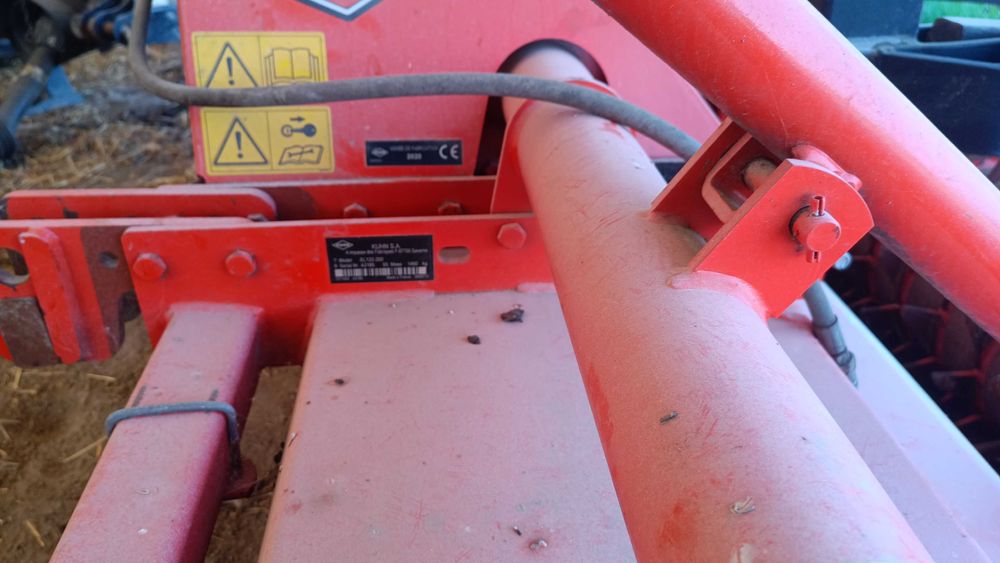 Rotofresa Kuhn semi nova