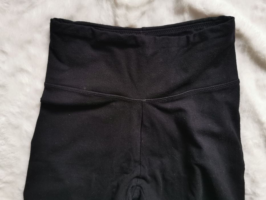 Legginsy czarne obcisłe