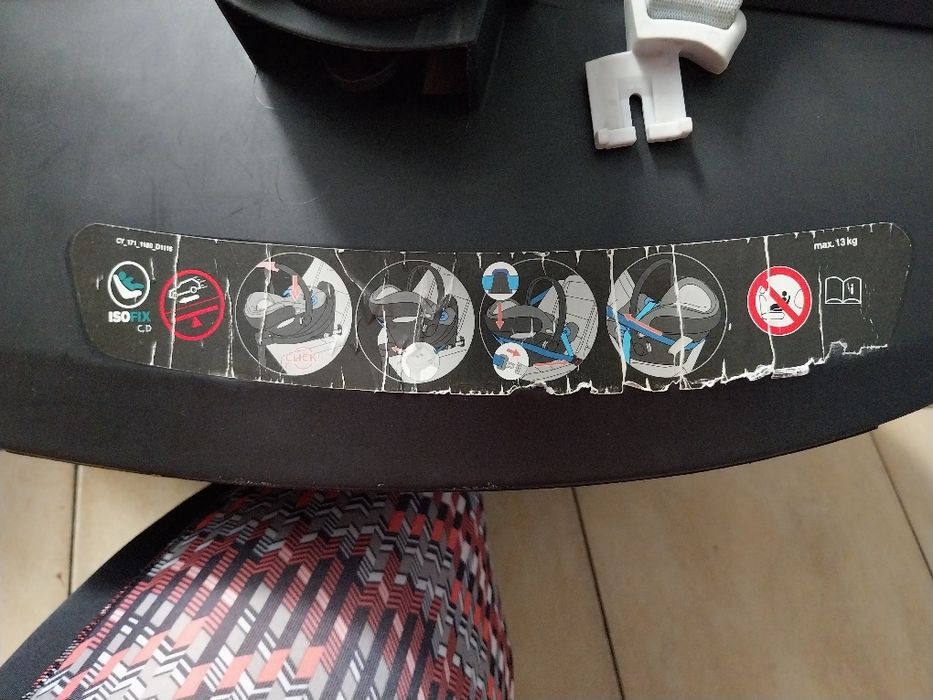 Fotelik cybex z bazą do 13 kg