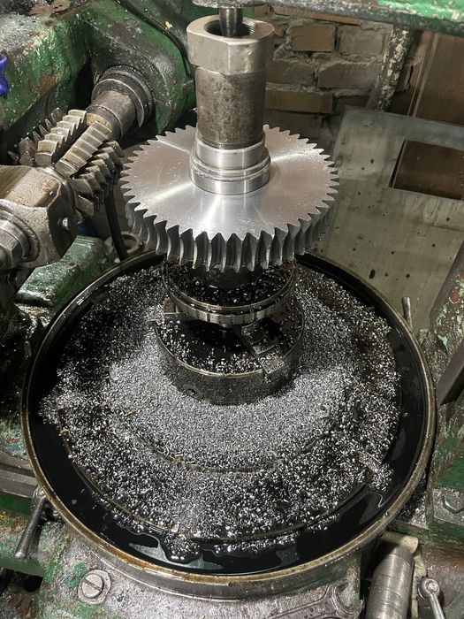 Токарь.Фрезеровщик.Шестерни.Услуги токаря.Токарные Работы.Термичка ...