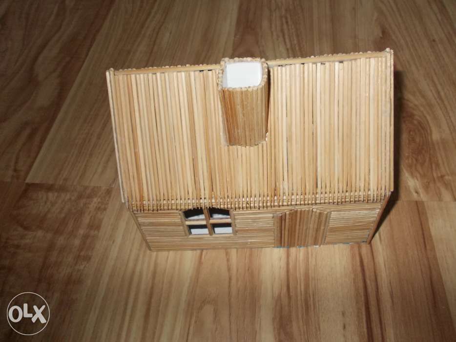 domek z patyków fajny