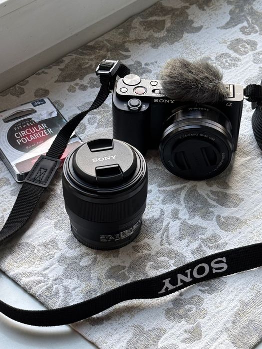 Aparat Sony zv e10 + obiektyw Sony 50mm