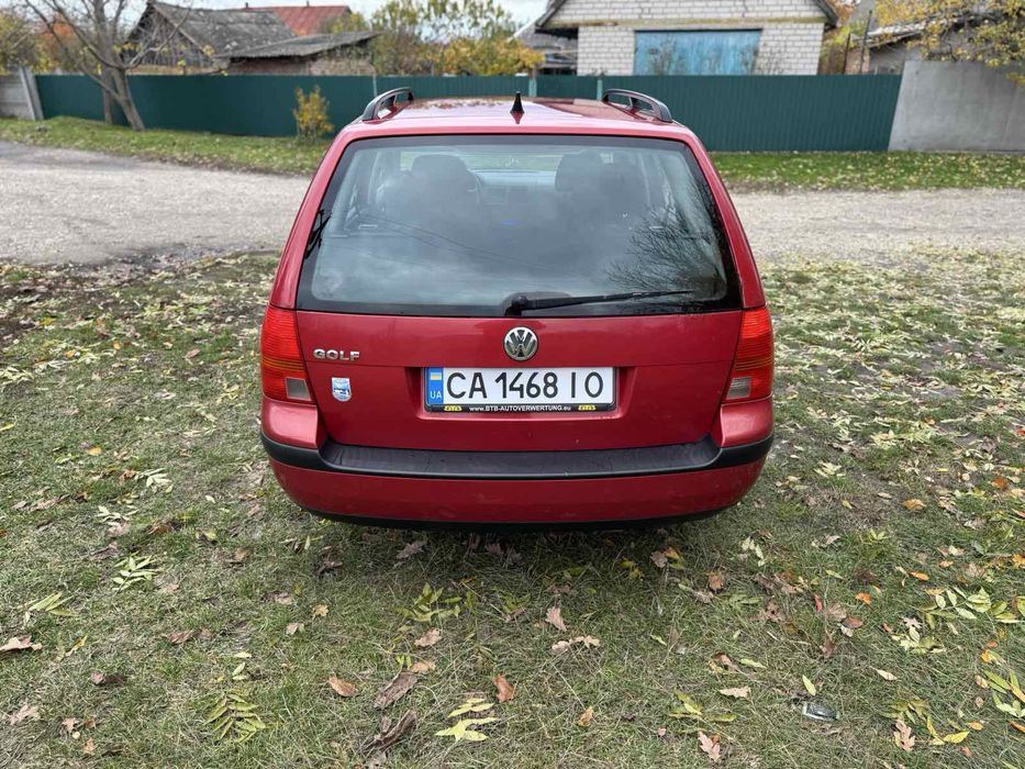 Volkswagen Golf
