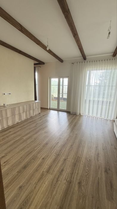 Продам будинок 208 м2, ділянка 25 соток