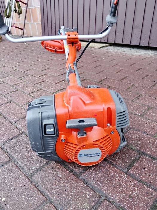 Kosa spalinowa wykaszarka Husqvarna 545 rxt auto tune  ładny stan!