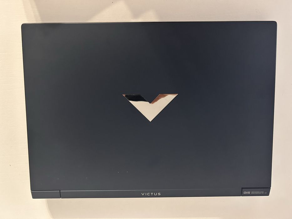 HP Victus 15-fb3038nw