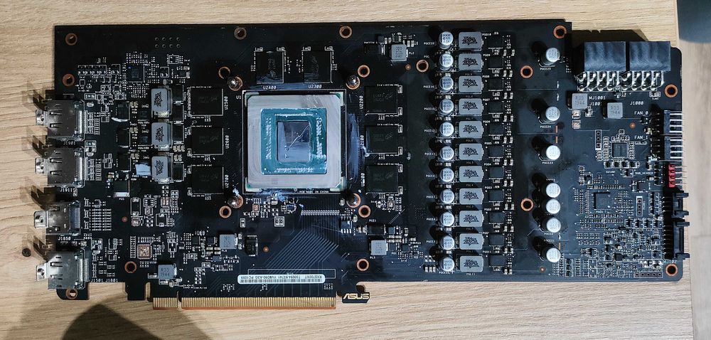 ASUS Strix Rx 5700 XT