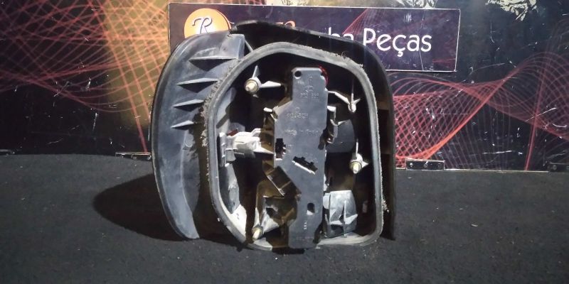 Farolim Stop Dto Volkswagen Polo (6N1)