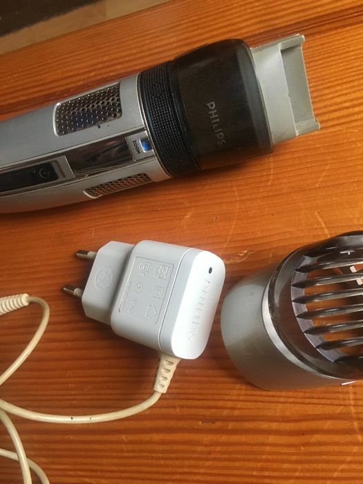 Аккумуляторная машинка для стрижки волос PHILIPS