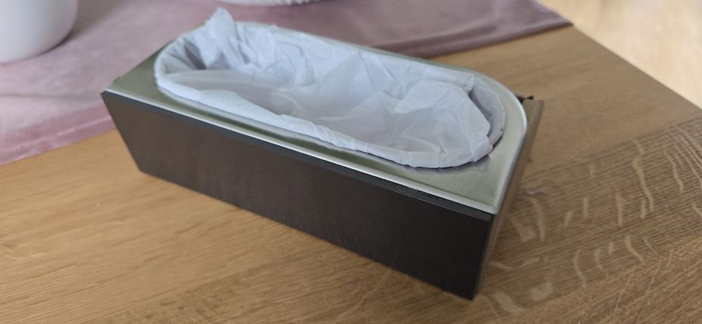 Magnetyczny uchwyt na butelki sosy przyprawy Landmann grill