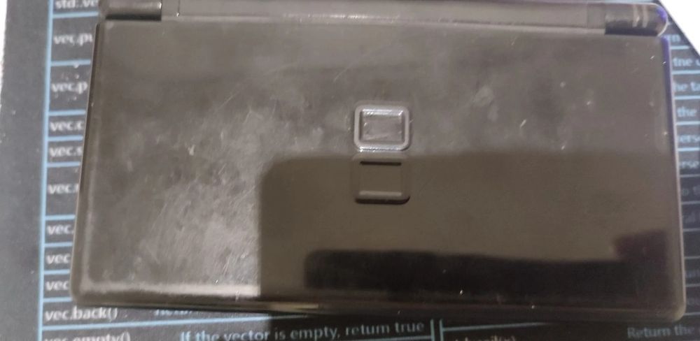 Nintendo DS Lite (DSL)