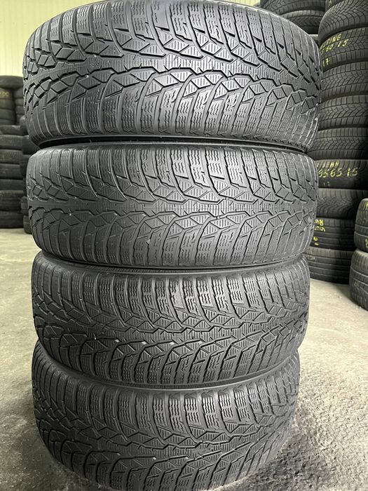 Автошини зимові NOKIAN 215/60/16 (4шт) Резина,Колеса,Гума,Скати,Шини