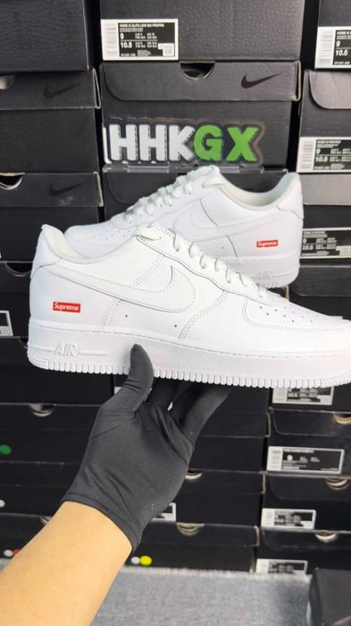 Nike Air Force 1 Low '07 Supreme Biały R.45