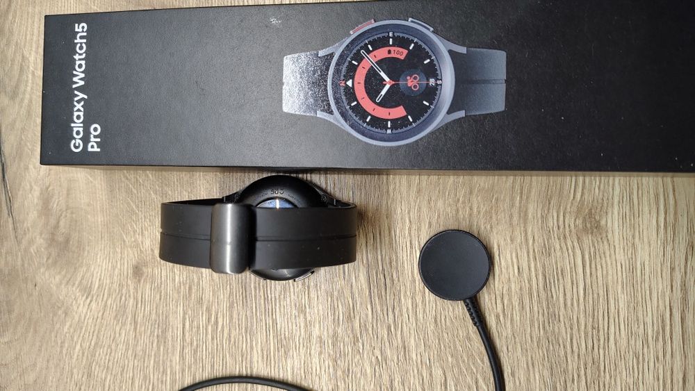 Samsung Galaxy watch 5 pro LTE