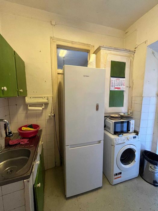 Frigorífico Combinado INDESIT LI7 S1E W - 308 L Branco.