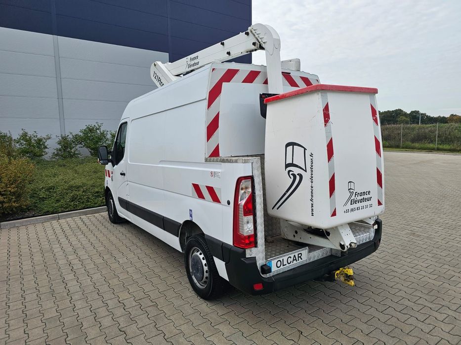 Renault Master  UDT ! Podnośnik Koszowy/Zwyżka , 12M !  Niski Przebieg Fvat 23% ŁADNY