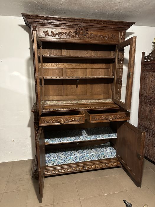 Antyczny kredens myśliwski dębowy