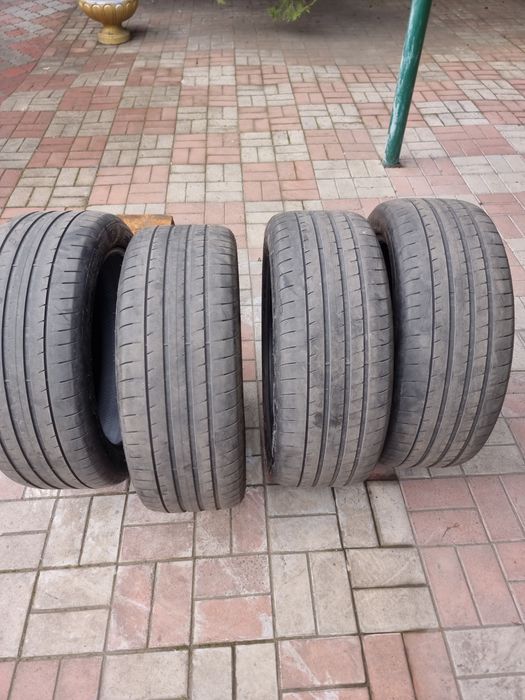 Good Year Eagle F1 MO Asymmetric 5/255 45 R 20