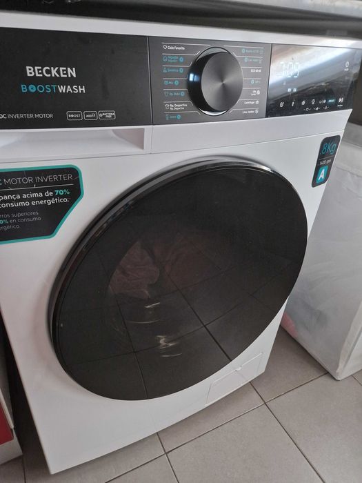 Máquina de Lavar Roupa BECKEN 8 kg