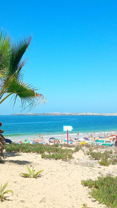 T0 na praia da consolação (Peniche) Férias