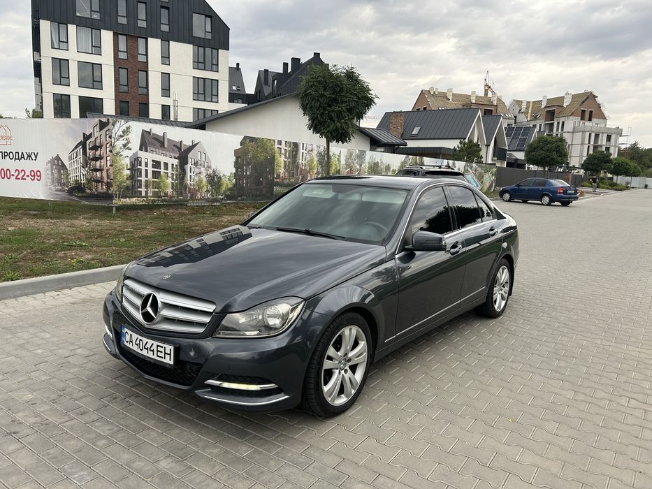 Mercedes-Benz w204 2013