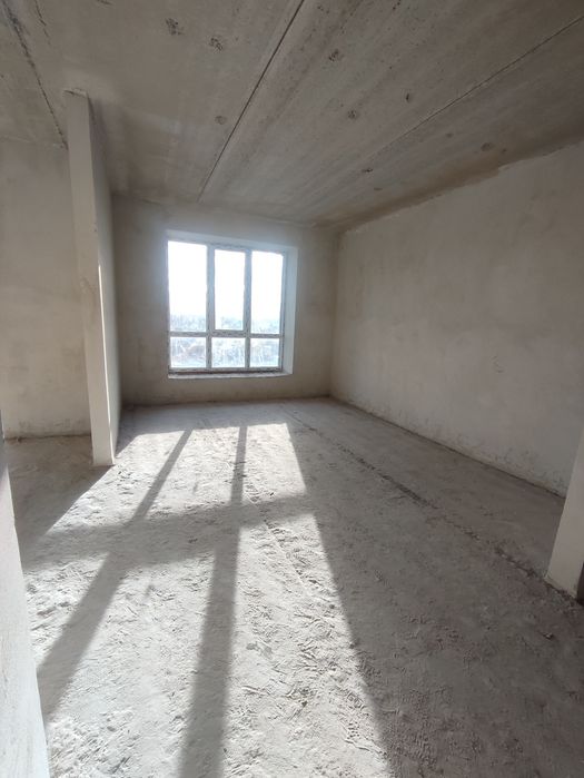 Продається 1кім квартира біля парку