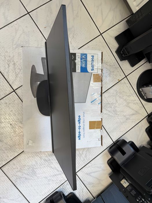 (40) monitor Philips V Line 243V7QJABF LED 24"